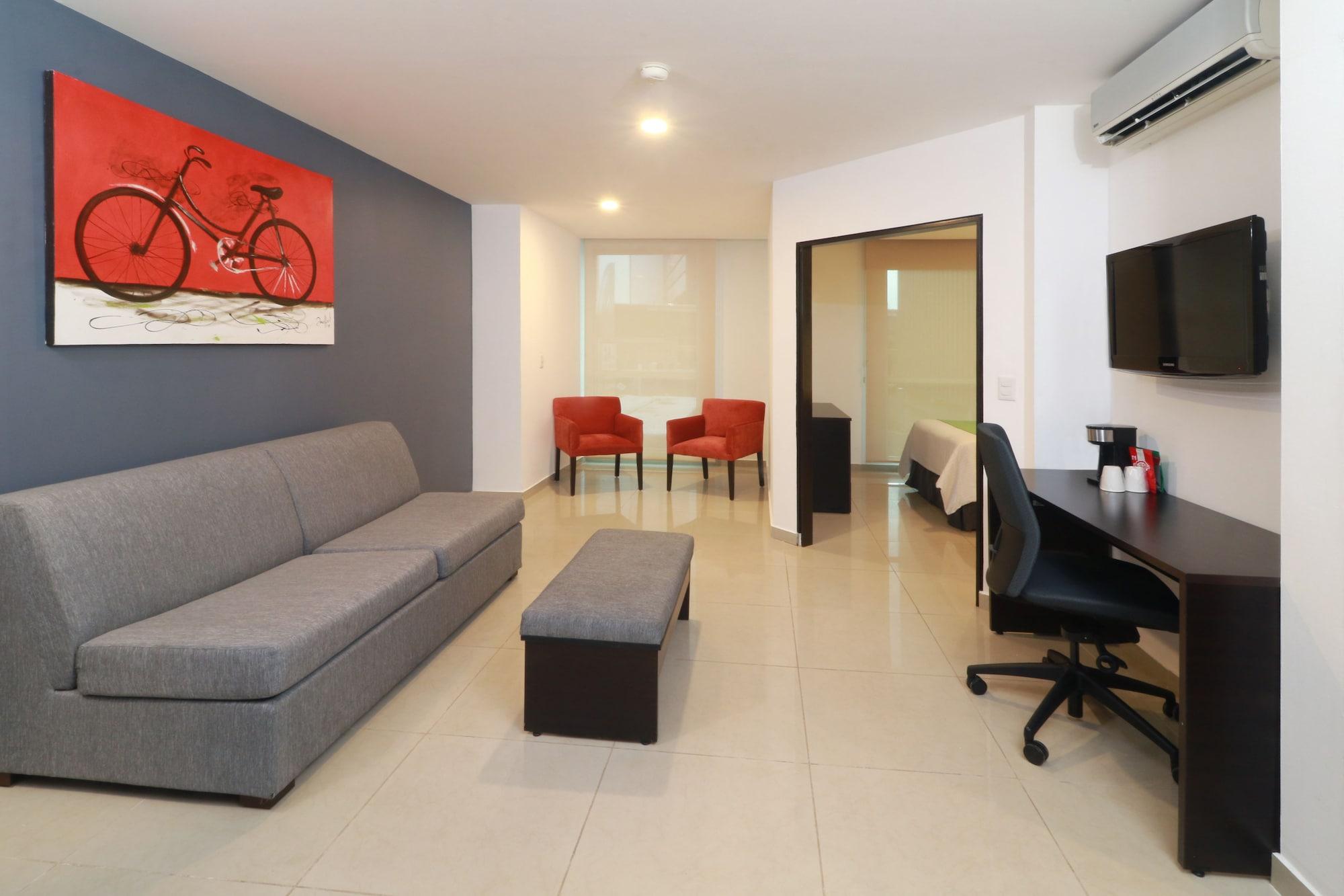 Hotel Wyndham Garden Guadalajara Acueducto à Zapopan Extérieur photo