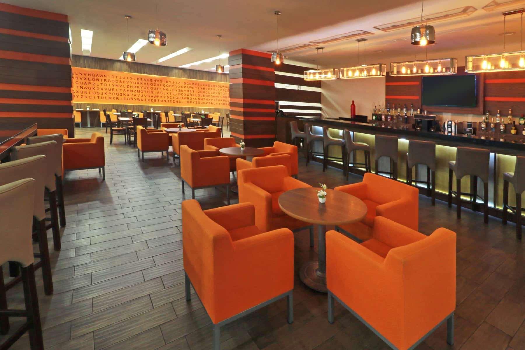 Hotel Wyndham Garden Guadalajara Acueducto à Zapopan Extérieur photo