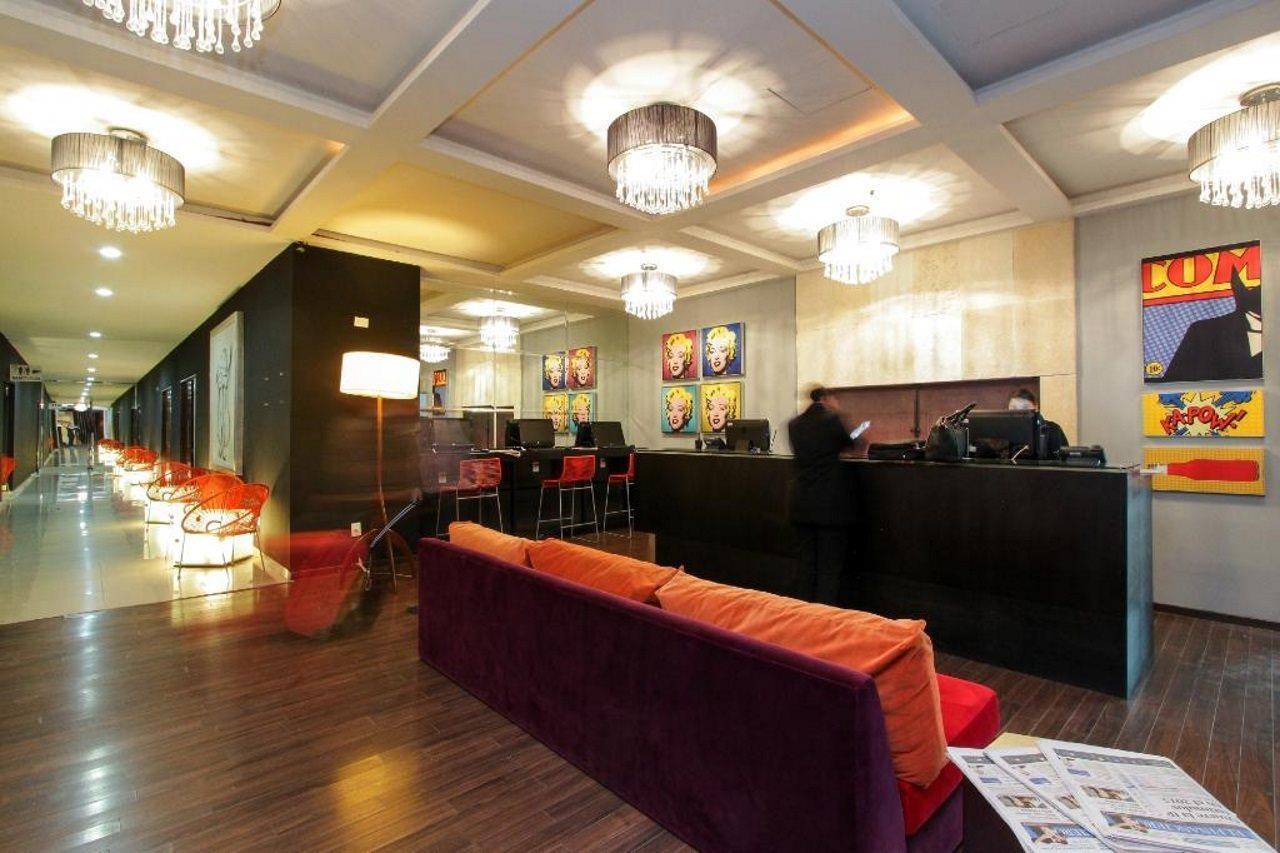 Hotel Wyndham Garden Guadalajara Acueducto à Zapopan Extérieur photo